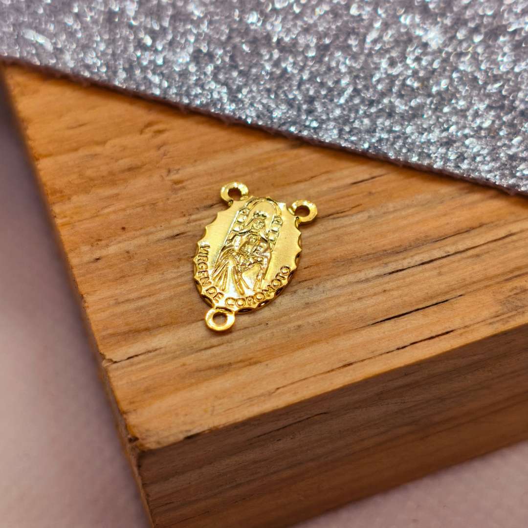 Vitela Gold Filled Virgen de Coromoto 15 mm - Paquete de 1 Unidades