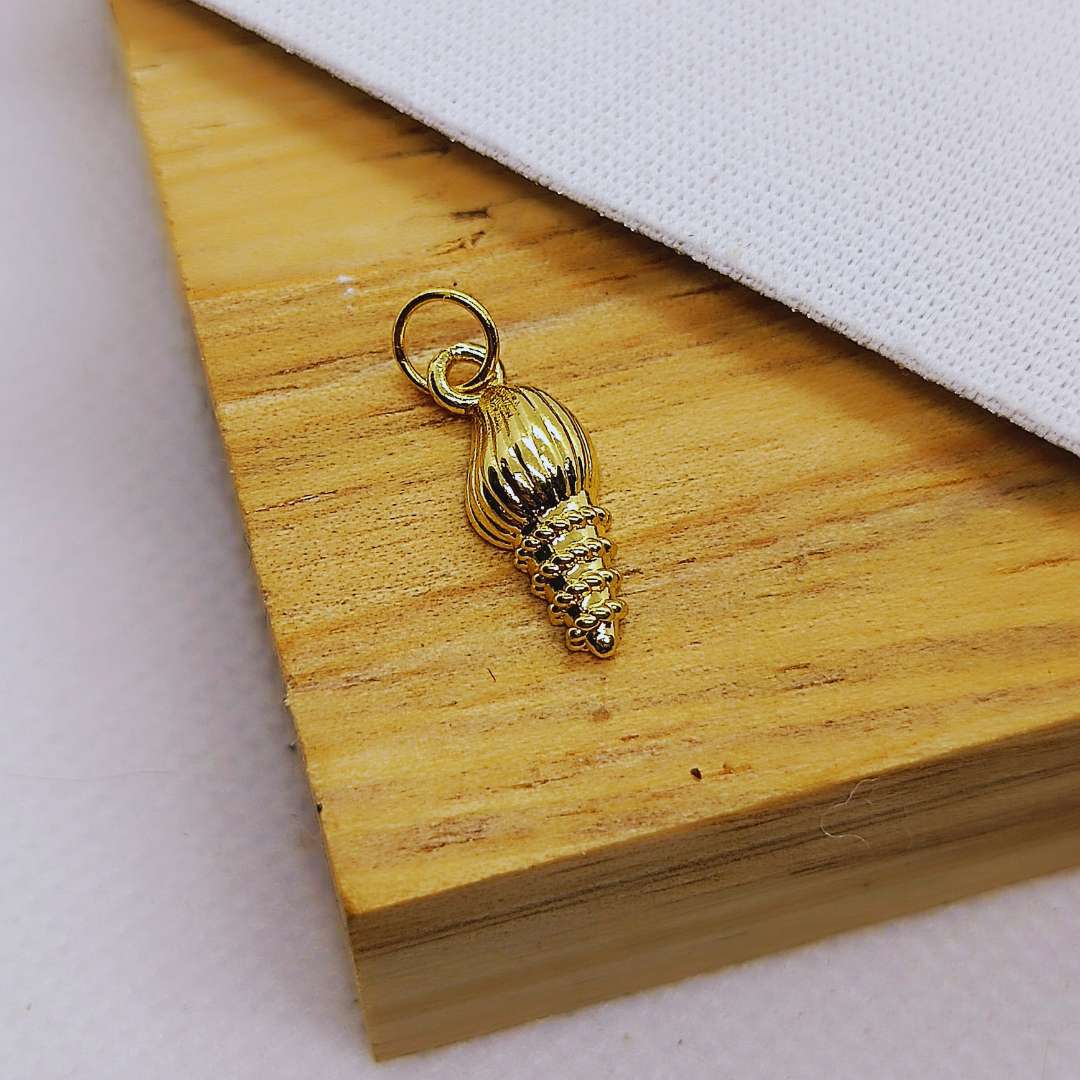 Dije Gold Filled Caracol Alargado 15 mm - Paquete de 1 Unidades