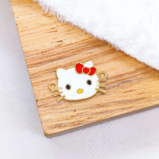 Conector Gold Filled Esmaltado Sanrio 20 mm  -  Paquete de 1 Unidades