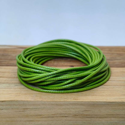 Cuero Sintetico Piel de Serpiente 1,5 mm  -  Madeja de 5 Metros