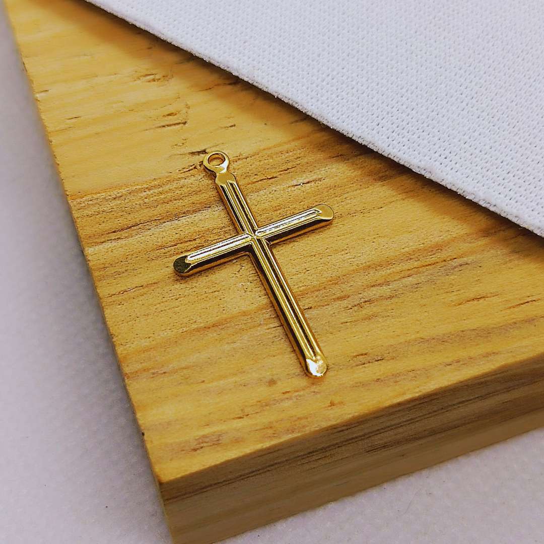 Dije Gold Filled Cruz Acanalada 24 mm  -  Paquete de 1 Unidades