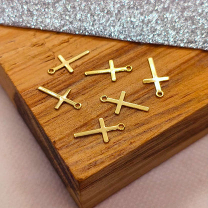 Dije Gold Filled Cruz Mini 10 mm  -  Paquete de 6 Unidades