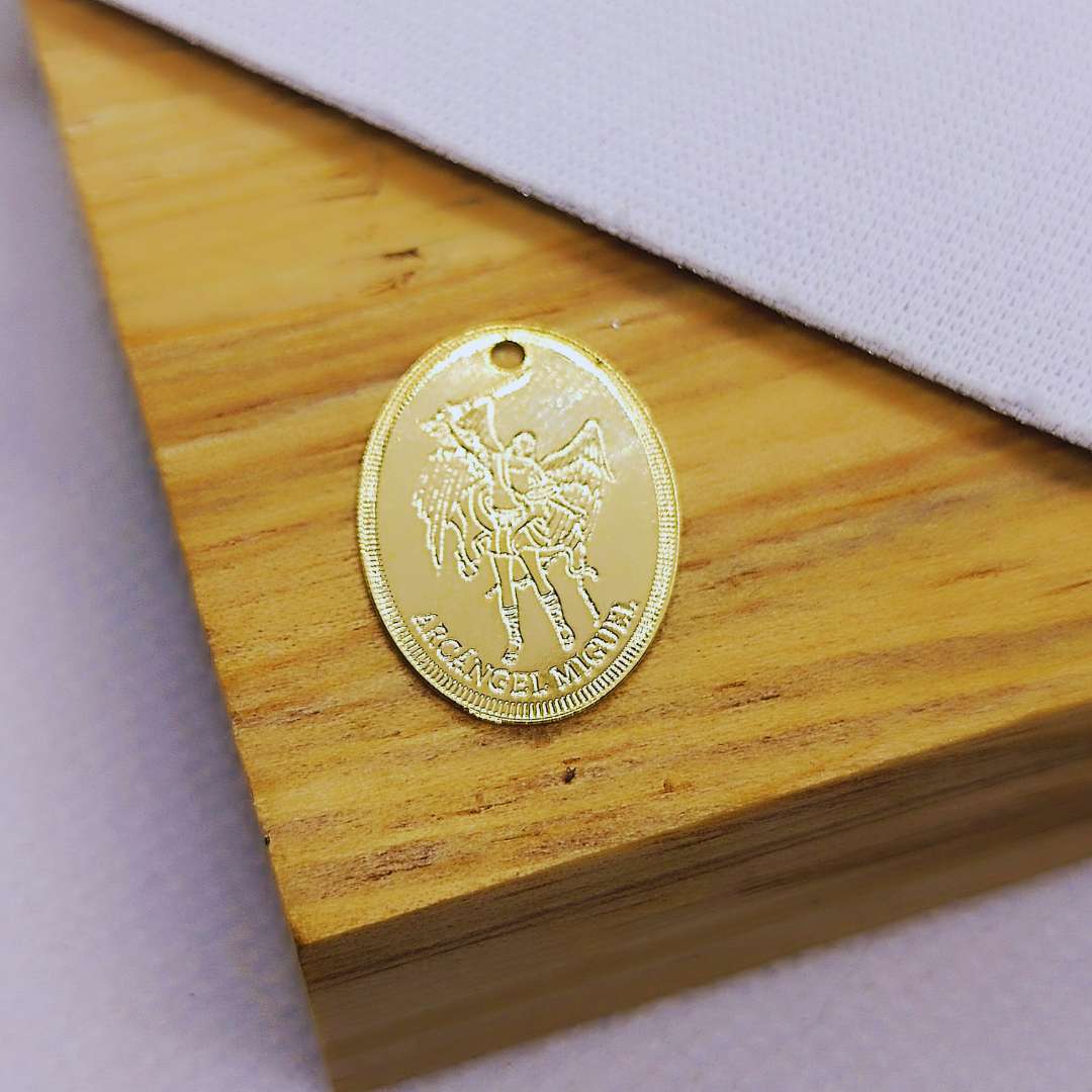 Dije Gold Filled Medalla Ovalada 20 mm  -  Paquete de 1 Unidades