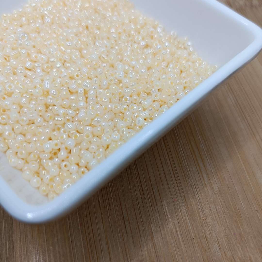 Mostacilla Perlada 02 mm  -  Paquete de 50 gr