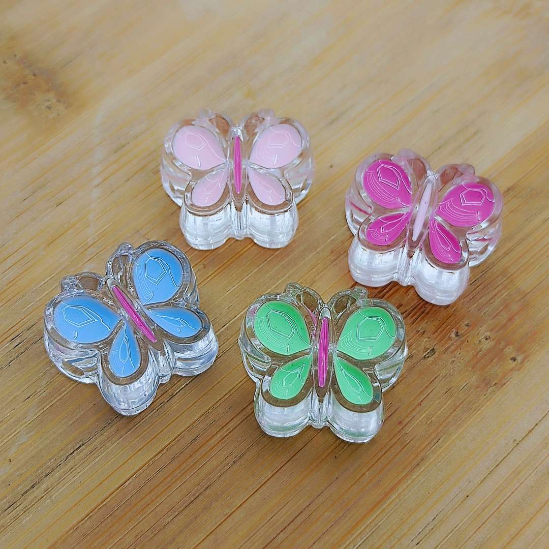 Pasador Acrilico Mariposa Trasparente 20 mm  -  Paquete de 4 Unidades