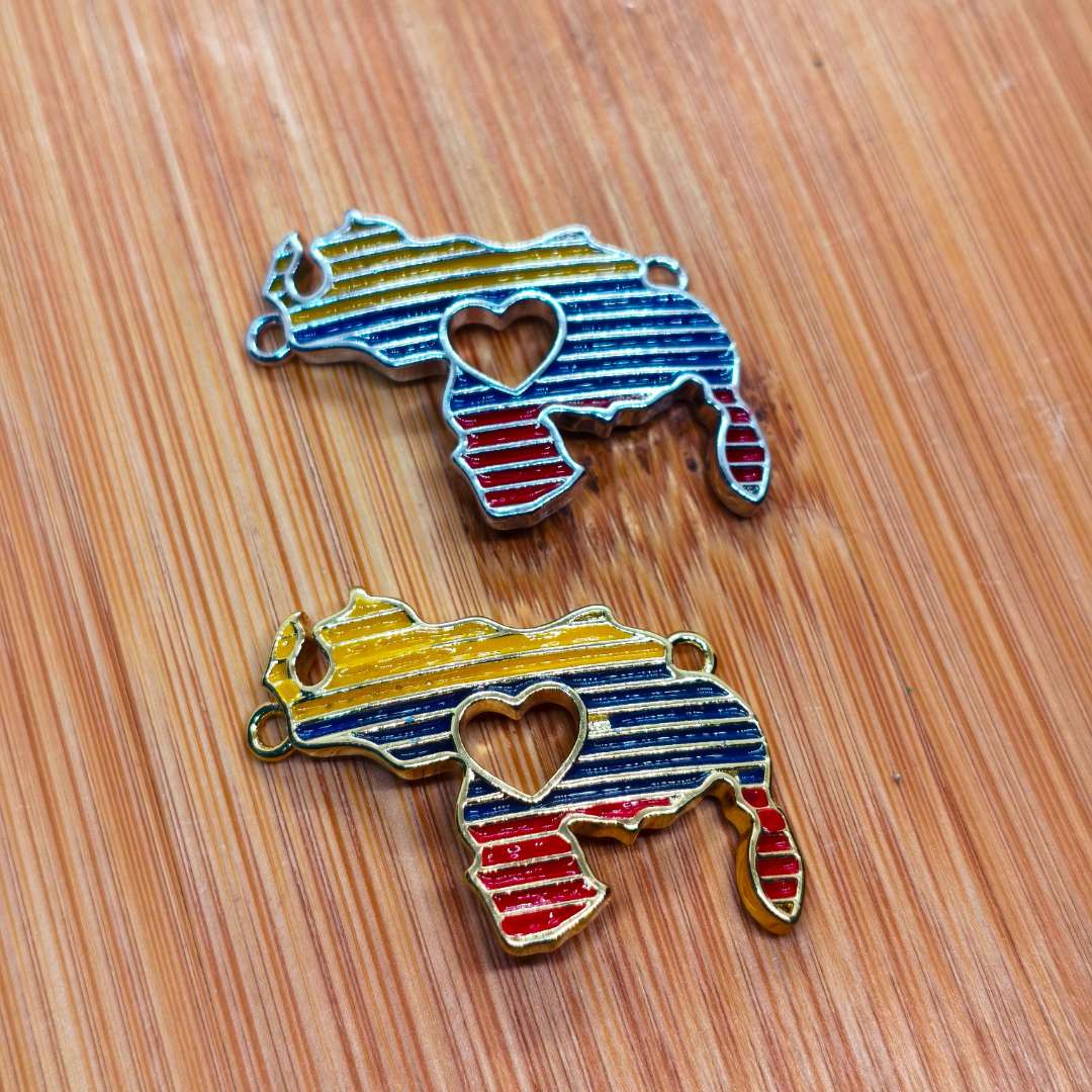 Conector Rodio Mapa de Venezuela Corazon 35 mm  -  Paquete de 1 Unidades