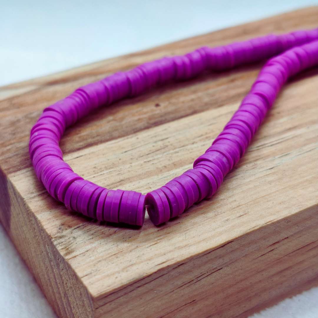 Pucas Fimo Unicolor 06 mm  -  Tira de 40 cm