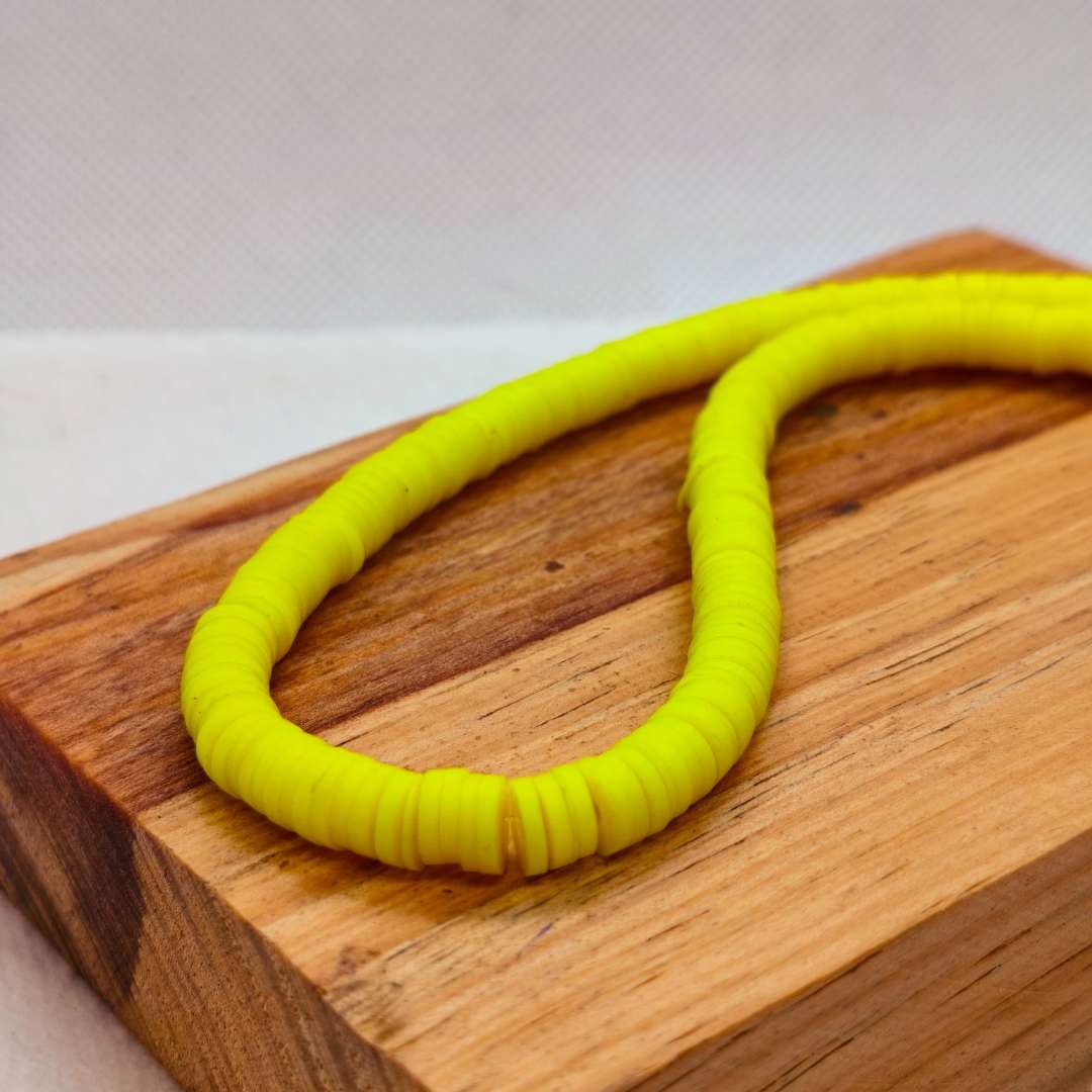 Pucas Fimo Unicolor 06 mm  -  Tira de 40 cm