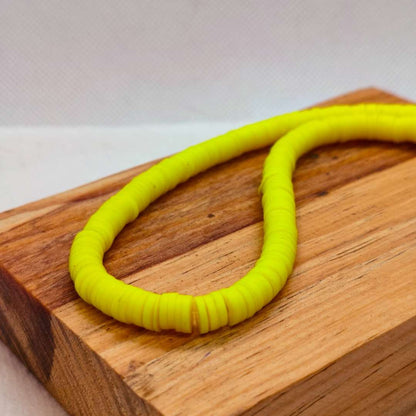 Pucas Fimo Unicolor 06 mm  -  Tira de 40 cm