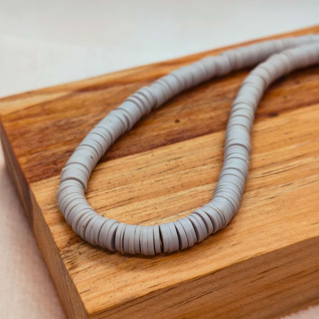 Pucas Fimo Unicolor 06 mm  -  Tira de 40 cm