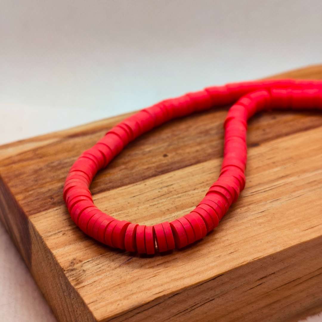 Pucas Fimo Unicolor 06 mm  -  Tira de 40 cm