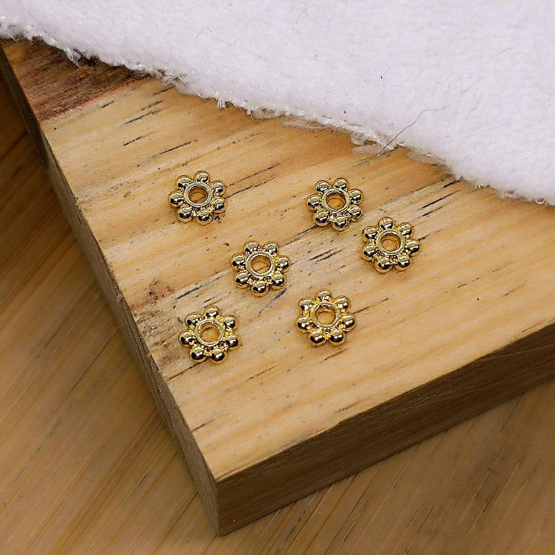 Separador Gold Filled Flor 06 mm  -  Paquete de 6 Unidades